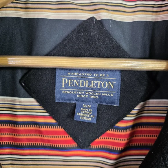 Pendleton wool  coat - Picture 9 of 12